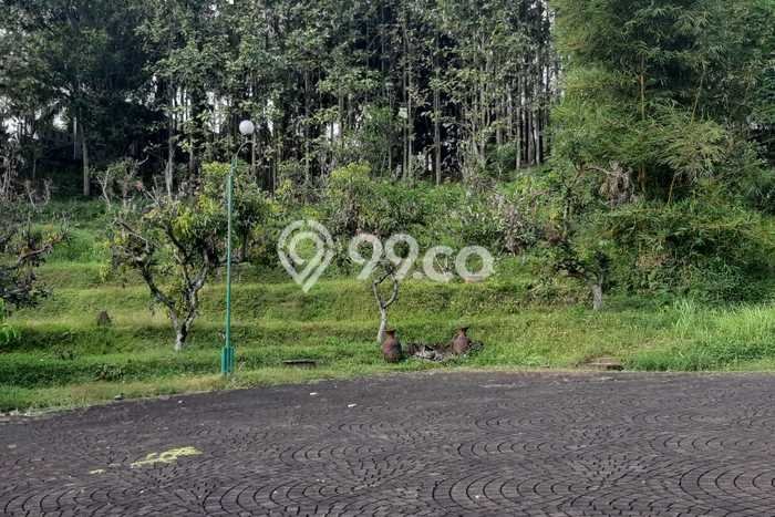 Lahan Kosong Dijual di Sumedang Selatan, Sumedang, Luas 16714m2 Area Strategis Lahan Kosong Dijual di Sumedang Selatan, Sumedang, Luas 16714m2 Area Strategis
