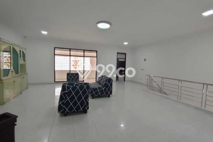 Hunian Eksklusif Siap Huni LT 220m2 di Babakan Ciparay, Bandung Hunian Eksklusif Siap Huni LT 220m2 di Babakan Ciparay, Bandung
