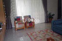 Rumah Mewah LB 137m2 Siap Pakai Desain Elegan di Summarecon Bandung, Bandung Rumah Mewah LB 137m2 Siap Pakai Desain Elegan di Summarecon Bandung, Bandung