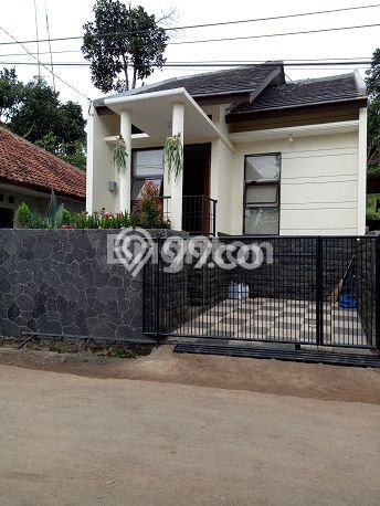 Dijual Rumah 2 Kamar Lokasi Ideal Nyaman dan Strategis di Cimenyan Dijual Rumah 2 Kamar Lokasi Ideal Nyaman dan Strategis di Cimenyan