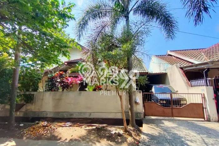 Rumah Modern 3 KT di Dieng Malang Unfurnished Rumah Modern 3 KT di Dieng Malang Unfurnished