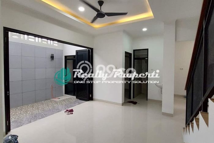 Dijual Rumah Eksklusif 2 KT di Pinang Ranti, Jakarta Timur Dijual Rumah Eksklusif 2 KT di Pinang Ranti, Jakarta Timur