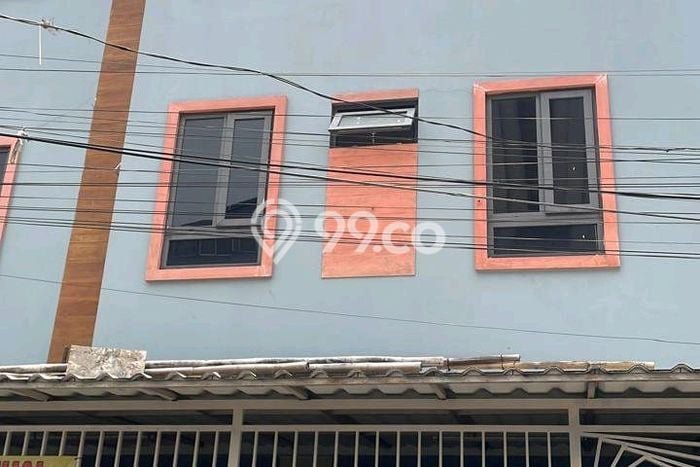 Rumah Kost untuk Dijual di Matraman dengan 32 KT, 32 KM, Luas 612m2 Rumah Kost untuk Dijual di Matraman dengan 32 KT, 32 KM, Luas 612m2