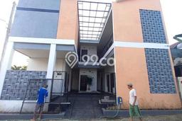 Kos-kosan Dijual di Lowokwaru, Malang, 15 KT, 15 KM, Bangunan 250m2 Kos-kosan Dijual di Lowokwaru, Malang, 15 KT, 15 KM, Bangunan 250m2