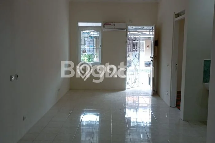 For Sale Rumah 2 Kamar Lokasi Ideal Bagus dan Strategis di Karawaci For Sale Rumah 2 Kamar Lokasi Ideal Bagus dan Strategis di Karawaci