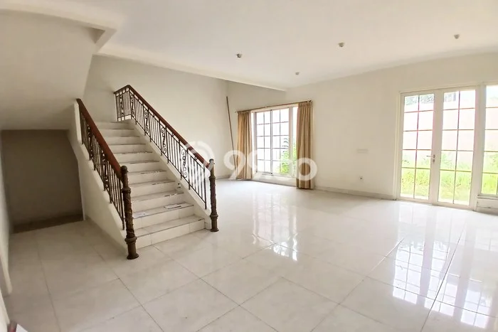 Rumah sewa siap huni 4 KT di BSD The Green, Tangerang Rumah sewa siap huni 4 KT di BSD The Green, Tangerang