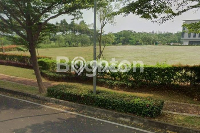 Tanah Disewakan Lokasi Tangerang Seluas 3000m2 Strategis dan Aman Tanah Disewakan Lokasi Tangerang Seluas 3000m2 Strategis dan Aman