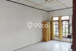 PROPERTI PILIHAN! Rumah Nyaman area Cimahi Utara, Luas 132m2m² Bangunan 100m2m² PROPERTI PILIHAN! Rumah Nyaman area Cimahi Utara, Luas 132m2m² Bangunan 100m2m²