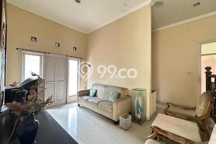 Jual Rumah Luas Elegan Dengan View Eksklusif di Bandung Barat, Bandung Jual Rumah Luas Elegan Dengan View Eksklusif di Bandung Barat, Bandung