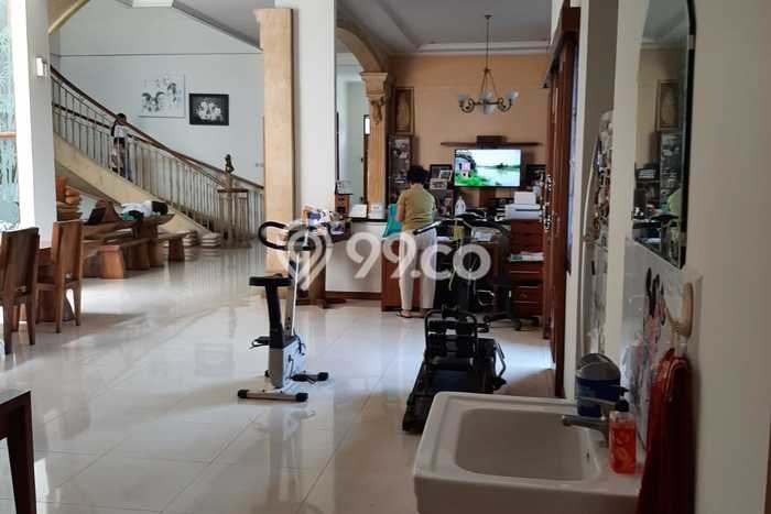 Siap Huni Hunian Elit 5 Kamar di Pasteur Dekat ke Mana Saja Siap Huni Hunian Elit 5 Kamar di Pasteur Dekat ke Mana Saja