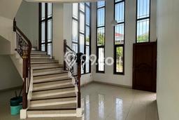 SPECIAL PRICE! Rumah Asri lokasi , LT 300m2m² Bangunan 225m2m² SPECIAL PRICE! Rumah Asri lokasi , LT 300m2m² Bangunan 225m2m²
