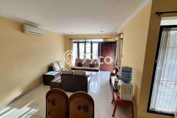 Dijual Vila Kawasan Coblong, Ukuran 191m2m², Akses mudah transportasi Dijual Vila Kawasan Coblong, Ukuran 191m2m², Akses mudah transportasi