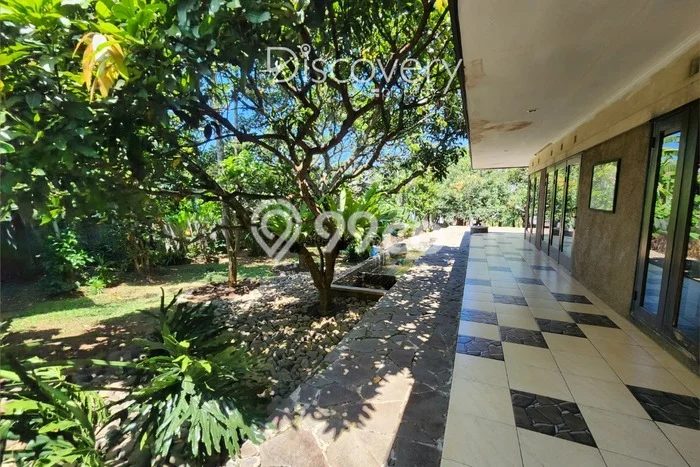 Rumah Kawasan Cidadap, LT 2390m2m², Bangunan 361m2m² Rumah Kawasan Cidadap, LT 2390m2m², Bangunan 361m2m²