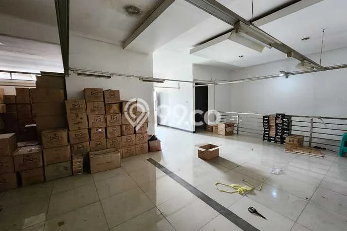 Lokasi Strategis! Dijual Gudang Bisnis di Andir, Bandung Kondisi Bagus Lokasi Strategis! Dijual Gudang Bisnis di Andir, Bandung Kondisi Bagus