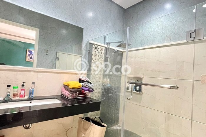 Rumah Elit LB 300m2 Siap Huni Desain Elegan di Ancol, Jakarta Utara Rumah Elit LB 300m2 Siap Huni Desain Elegan di Ancol, Jakarta Utara