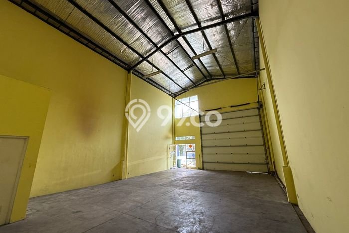 Disewakan Gudang di Pusat Kota Bandung Ramai Strategis Disewakan Gudang di Pusat Kota Bandung Ramai Strategis