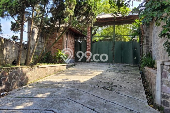 Unit Gudang Dijual di Batununggal Bandung Luas Bangunan 900m2 Unit Gudang Dijual di Batununggal Bandung Luas Bangunan 900m2