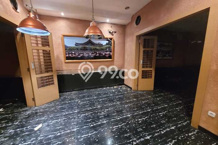 For Rent Tempat Usaha Lokasi Strategis di Jalan Sumatera Bandung For Rent Tempat Usaha Lokasi Strategis di Jalan Sumatera Bandung
