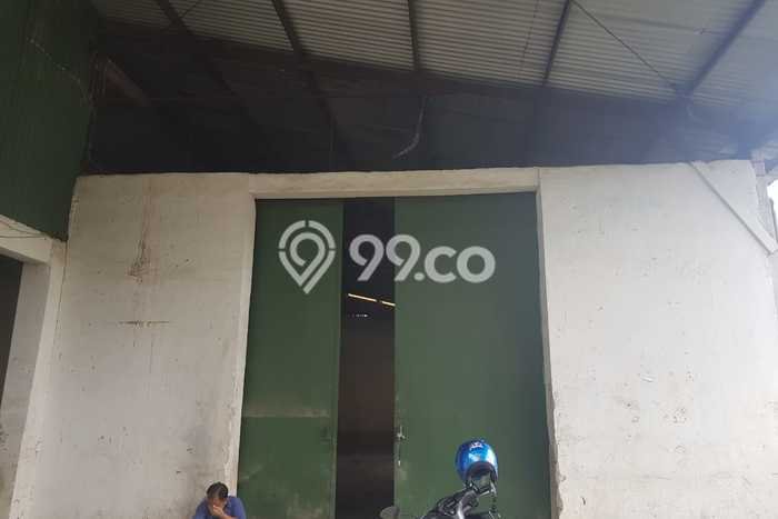 Gudang For Rent di Kiaracondong, Luas 700m², Area Bisnis, Jalan Utama Gudang For Rent di Kiaracondong, Luas 700m², Area Bisnis, Jalan Utama