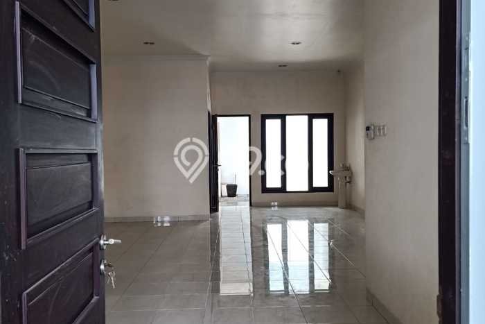 Rumah 3 KT 2 KM Fasilitas Gym di , Bandung Rumah 3 KT 2 KM Fasilitas Gym di , Bandung
