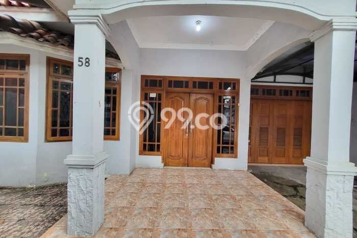 Rumah Terawat area Cileunyi, Bandung, Luas Tanah 150m2m², LB 105m2m² Rumah Terawat area Cileunyi, Bandung, Luas Tanah 150m2m², LB 105m2m²