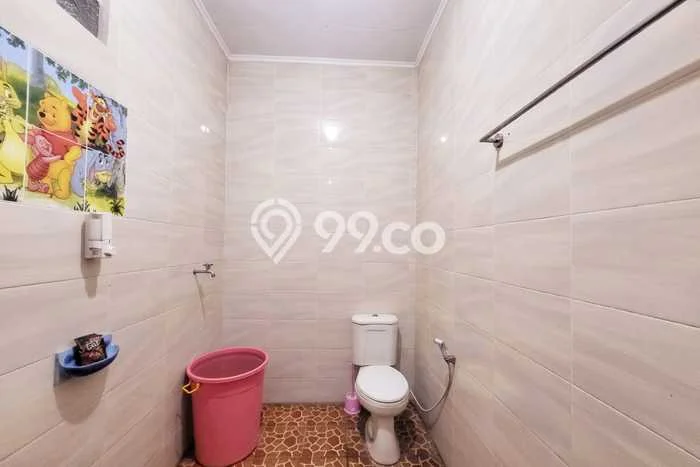 Rumah Terawat area Cileunyi, Bandung, Luas Tanah 150m2m², LB 105m2m² Rumah Terawat area Cileunyi, Bandung, Luas Tanah 150m2m², LB 105m2m²