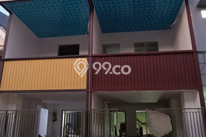 Rumah Minimalis 6 KT di Taman Palem Jakarta Barat Rumah Minimalis 6 KT di Taman Palem Jakarta Barat