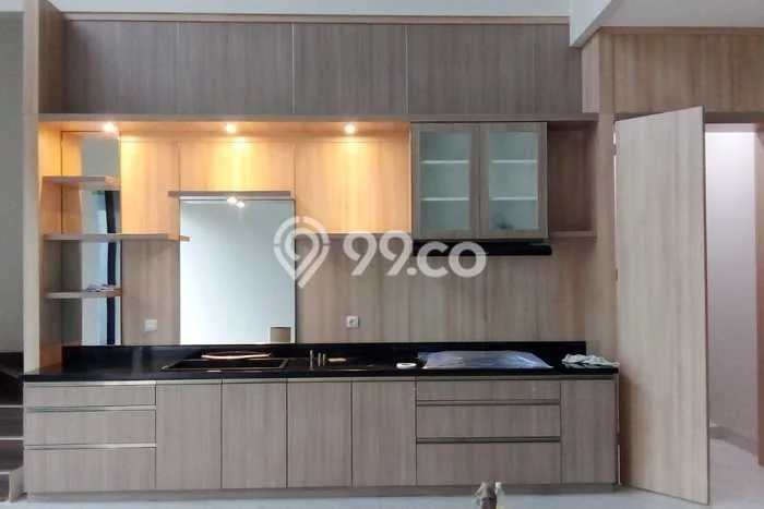 For Sale! Premium House LT 240m2 Desain Elegan di Sentul City For Sale! Premium House LT 240m2 Desain Elegan di Sentul City