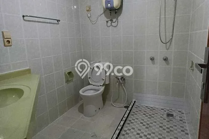 Disewakan Apartemen Ekonomis 3 BR di Lippo Karawaci Tangerang Disewakan Apartemen Ekonomis 3 BR di Lippo Karawaci Tangerang