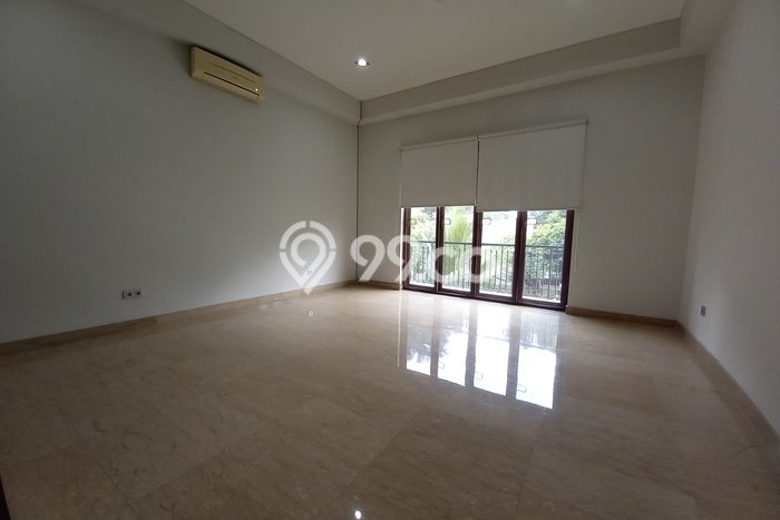 Rumah Elit LB 1000m2 Siap Pakai Desain Elegan di Kemang, Jakarta Selatan Rumah Elit LB 1000m2 Siap Pakai Desain Elegan di Kemang, Jakarta Selatan
