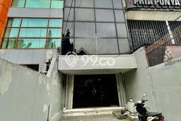 Ruko Bagus Dijual LB 200m2 Lokasi Strategis Jakarta Selatan Area Cocok untuk Bisnis Ruko Bagus Dijual LB 200m2 Lokasi Strategis Jakarta Selatan Area Cocok untuk Bisnis