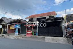 Jual Cepat Hunian Elegan Klasik di Jakarta Timur Jual Cepat Hunian Elegan Klasik di Jakarta Timur