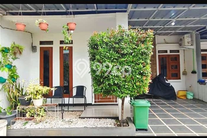 Rumah Luas Asri 2 KT Siap Pakai di Rangkapanjaya Depok Rumah Luas Asri 2 KT Siap Pakai di Rangkapanjaya Depok