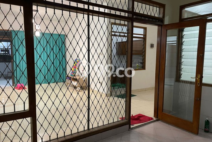HOT LISTING! Rumah Untuk Investasi di Batununggal, LT 126m2m² LB 75m2m² HOT LISTING! Rumah Untuk Investasi di Batununggal, LT 126m2m² LB 75m2m²