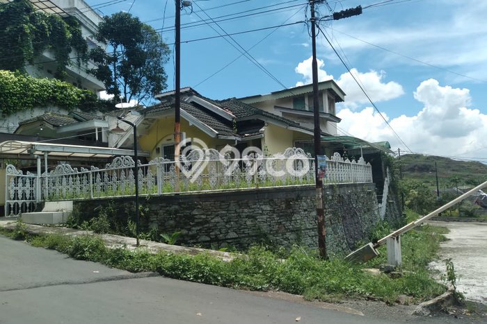 Hunian Cantik Modern Lb 100m2 di Jatinangor, Sumedang Hunian Cantik Modern Lb 100m2 di Jatinangor, Sumedang