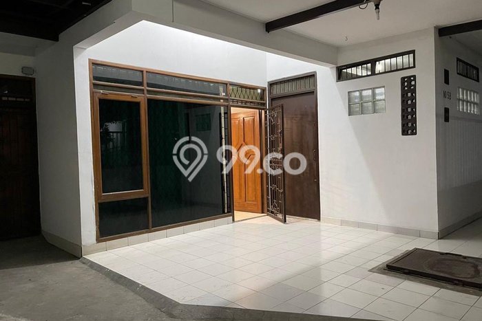 HOT LISTING! Rumah Untuk Investasi di Batununggal, LT 126m2m² LB 75m2m² HOT LISTING! Rumah Untuk Investasi di Batununggal, LT 126m2m² LB 75m2m²