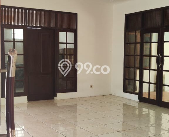 Rumah 6 KT di , Dekat Badung, Badung Rumah 6 KT di , Dekat Badung, Badung
