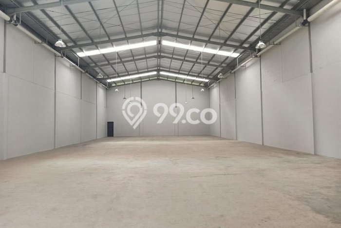 Gudang Bagus Dijual LB 162m2 Lokasi Strategis Bandung Area Cocok untuk Bisnis Gudang Bagus Dijual LB 162m2 Lokasi Strategis Bandung Area Cocok untuk Bisnis