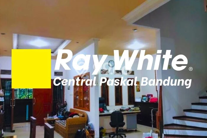 Rumah EXCLUSIVE! di , Bandung, Luas 152m2m² LB 265m2m², BISA KPR Rumah EXCLUSIVE! di , Bandung, Luas 152m2m² LB 265m2m², BISA KPR