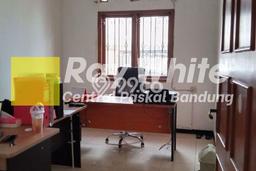 Dijual Cepat Rumah Favorit Siap Huni LB 116m2 di Batununggal, Bandung Dijual Cepat Rumah Favorit Siap Huni LB 116m2 di Batununggal, Bandung