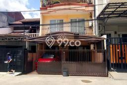 Siap Huni Rumah Mewah 3 Kamar di Kelapa Gading Dekat ke Mana Pun Siap Huni Rumah Mewah 3 Kamar di Kelapa Gading Dekat ke Mana Pun