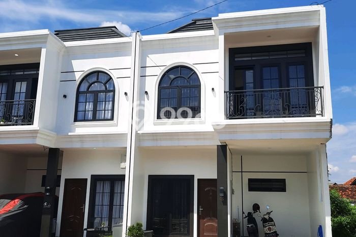 Rumah Luas Asri 3 KT Siap Pakai di Margonda Depok Rumah Luas Asri 3 KT Siap Pakai di Margonda Depok
