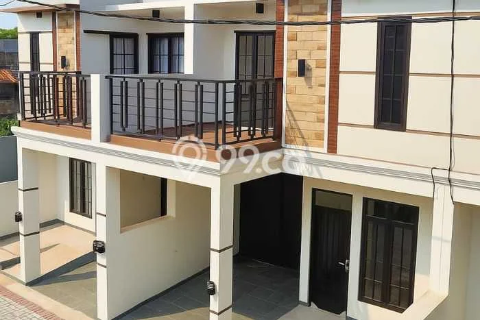 For Sale Rumah 3 Kamar Lokasi Ideal Nyaman dan Strategis di Ciracas For Sale Rumah 3 Kamar Lokasi Ideal Nyaman dan Strategis di Ciracas