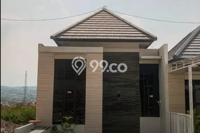 For Sale Rumah 2 Kamar Lokasi Strategis Nyaman dan Strategis di Tembalang For Sale Rumah 2 Kamar Lokasi Strategis Nyaman dan Strategis di Tembalang