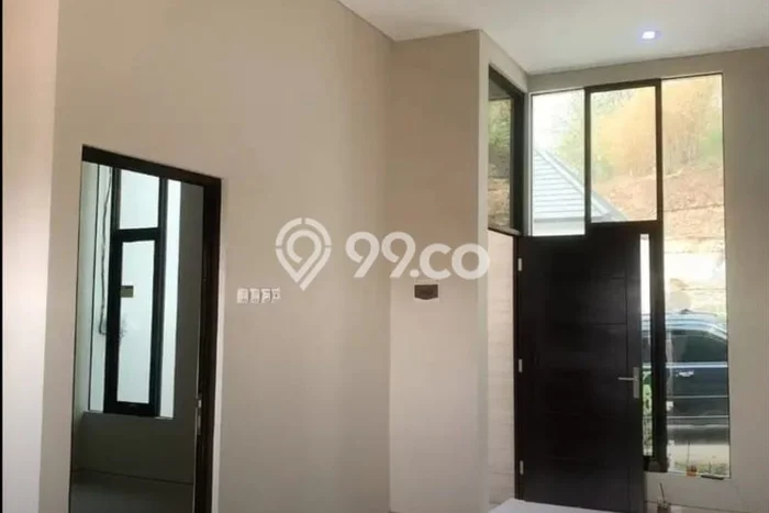 For Sale Rumah 2 Kamar Lokasi Strategis Nyaman dan Strategis di Tembalang For Sale Rumah 2 Kamar Lokasi Strategis Nyaman dan Strategis di Tembalang
