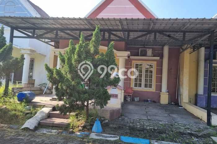 Rumah Modern Cantik 3 KT Bisa Langsung Pindah di Semarang Timur Rumah Modern Cantik 3 KT Bisa Langsung Pindah di Semarang Timur