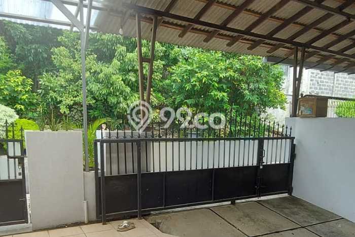 Dijual Cepat Rumah Bagus Siap Huni LB 120m2 di Semarang Timur, Semarang Dijual Cepat Rumah Bagus Siap Huni LB 120m2 di Semarang Timur, Semarang