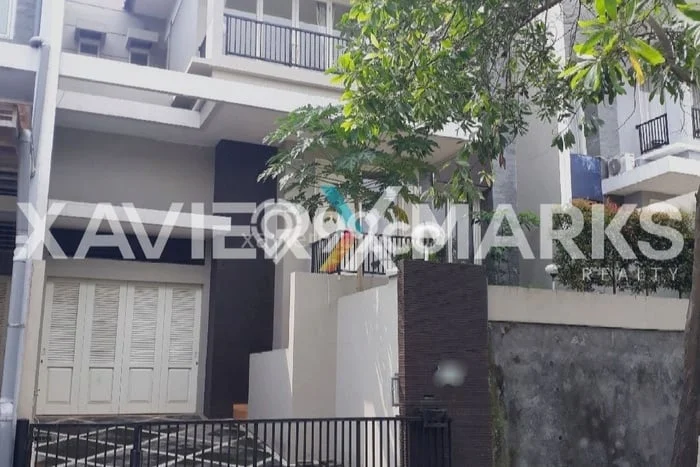 Rumah Bagus Siap Pakai Di Semarang Selatan Luas 198m2 Lokasi Strategis Rumah Bagus Siap Pakai Di Semarang Selatan Luas 198m2 Lokasi Strategis