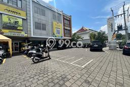 Ruko For Rent Kawasan Kuta, Luas 247m2m², Area Premium, Ready Usaha Ruko For Rent Kawasan Kuta, Luas 247m2m², Area Premium, Ready Usaha