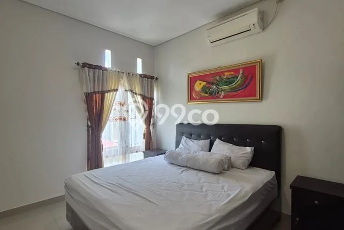 Disewakan! Rumah 3 Kamar Tidur &
3 Kamar Mandi di Renon, Denpasar Disewakan! Rumah 3 Kamar Tidur &
3 Kamar Mandi di Renon, Denpasar